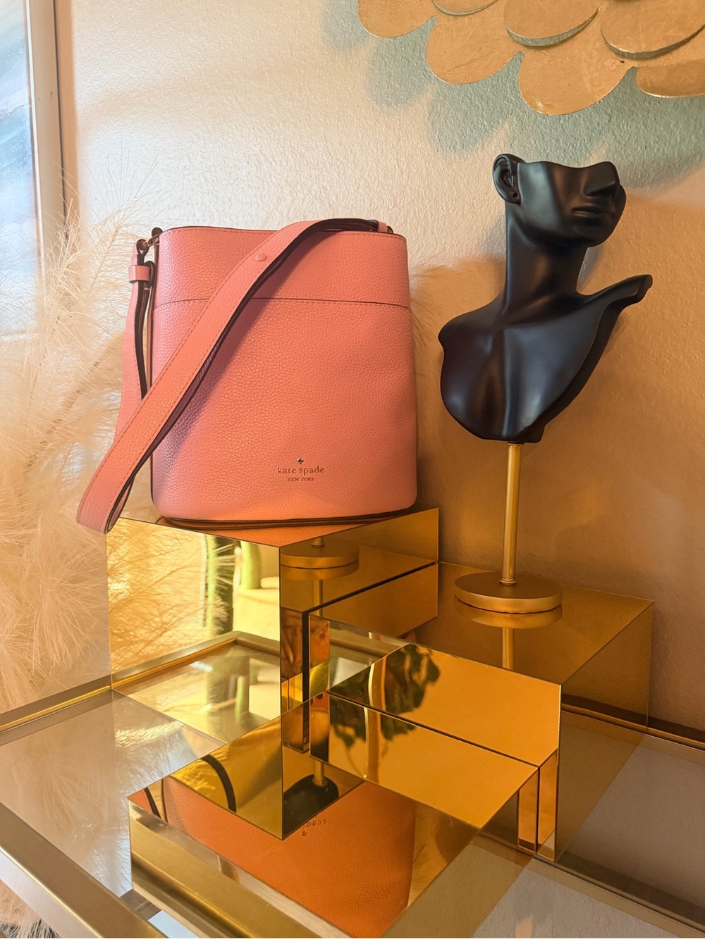 🌹 kate spade Pink Pebbled Leather Bucket